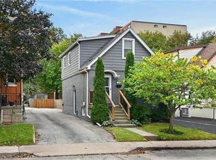 247 Homewood Ave, Hamilton, ON L8P 2M7