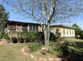 500 Lindsey Rd N, Fulton, MS 38843