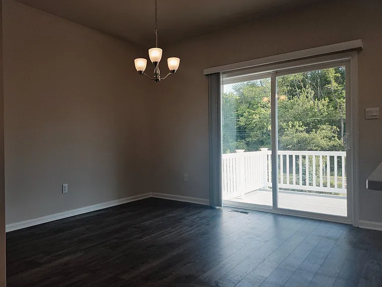 34 Autumn Park Dr — Photo 9