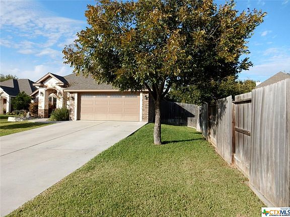 5th image of 2716 Meadow Wood Dr
