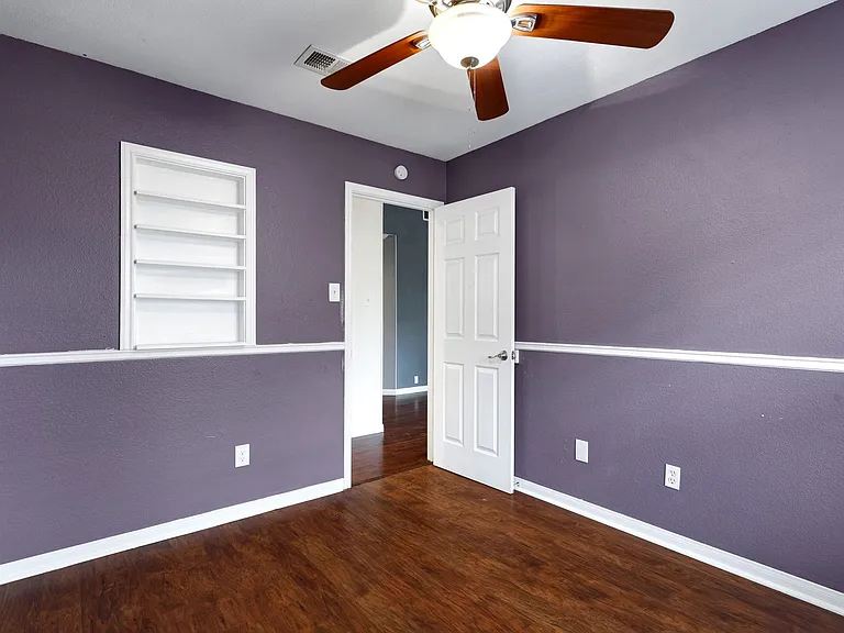 8615 Timber Ldg — Photo 16