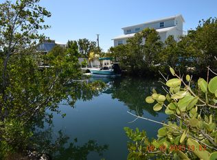 838 Loggerhead Ln, Sugarloaf Key, FL 33042