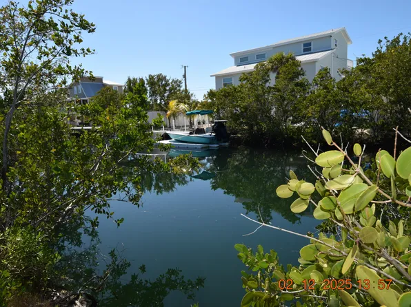 838 Loggerhead Ln, Sugarloaf Key, FL 33042