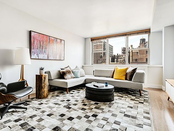 2nd image of 32 Gramercy Park S #13F