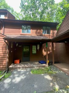 328 Crewe Ct, Bushkill, PA, 18324