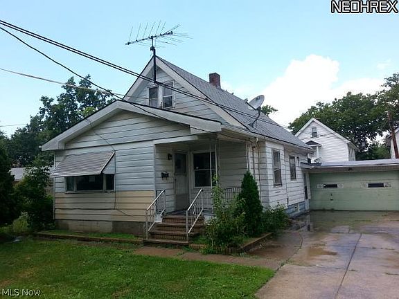 2nd image of 16301 Arcade Ave #16303
