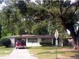 17 Saint Regis Dr, Pensacola, FL 32505