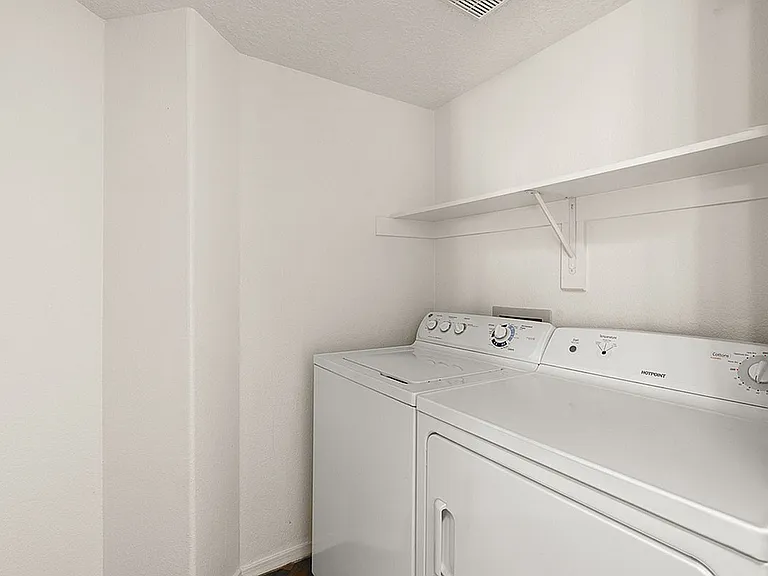In-Home Washer & Dryer