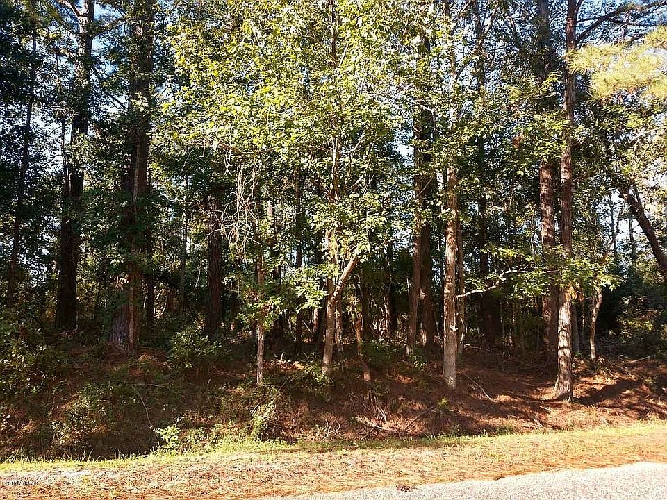 2nd image of 363 Boundaryline Dr NW