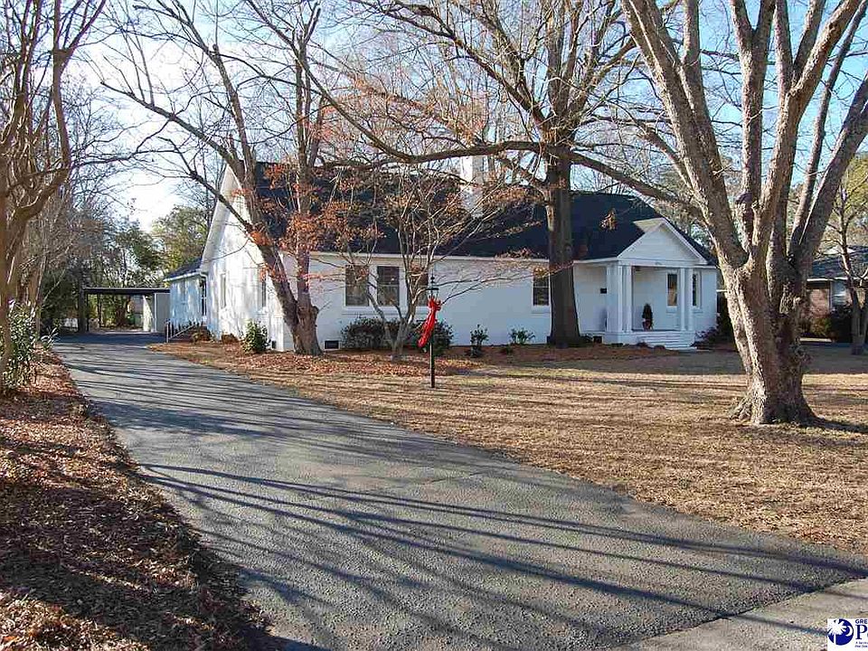 1st image of 404 E Richardson Cir