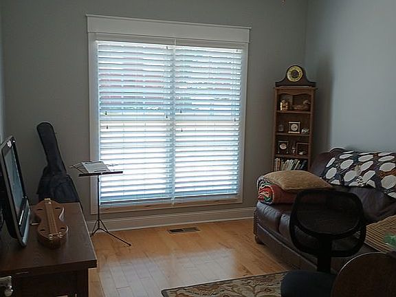 3rd bedroom used as a study
