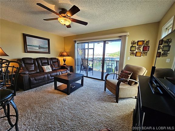 2nd image of 1542 Harbor Point Dr #C106