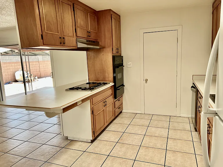 1330 W Elna Rae St — Photo 13