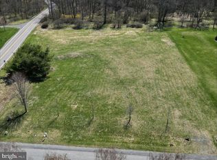 102 Briar Ct, Port Matilda, PA 16870