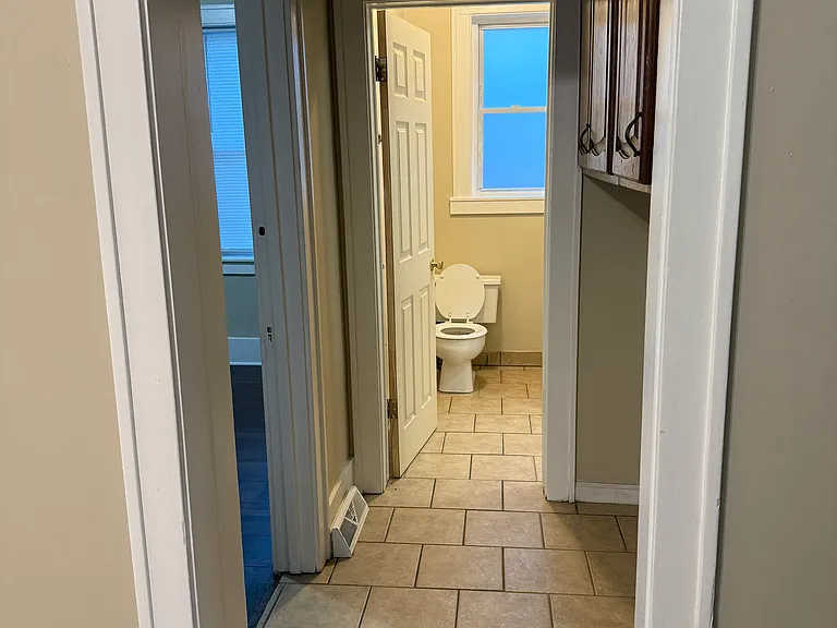 1501 Seward Ave NW #1 — Photo 6