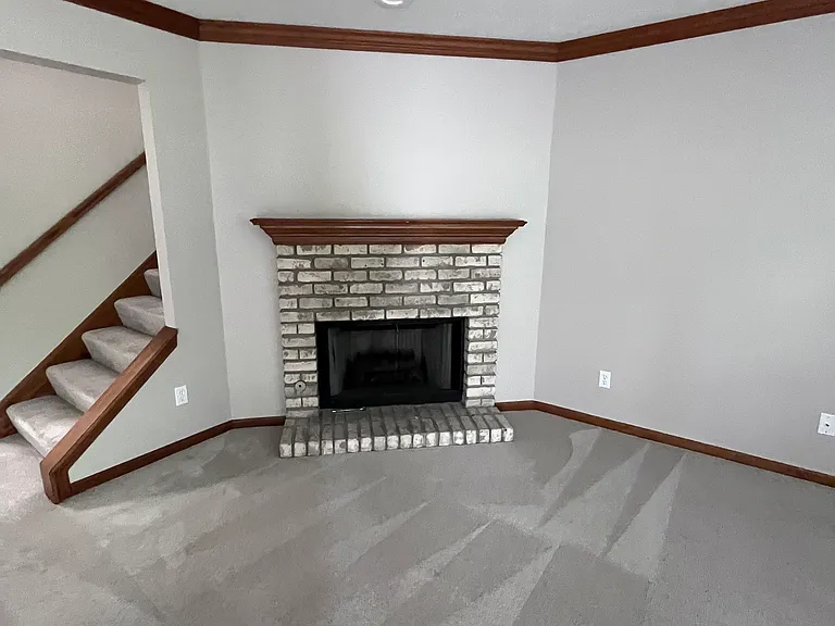 19328 Bradford Ct — Photo 9