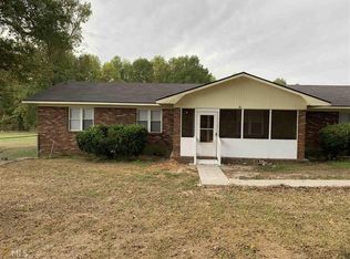 10387 Kermit Rd, Metter, GA 30420