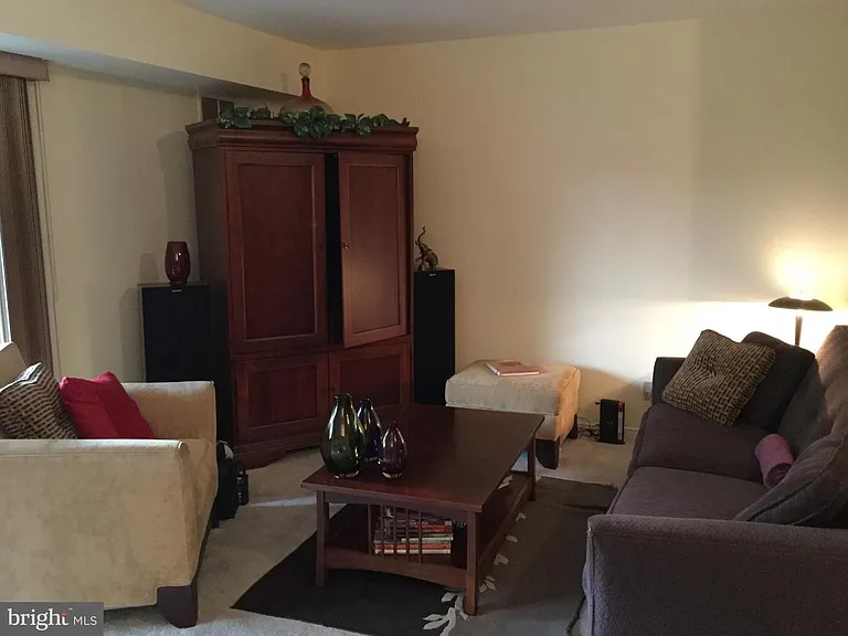 6032 Westchester Park Dr #302 — Photo 7
