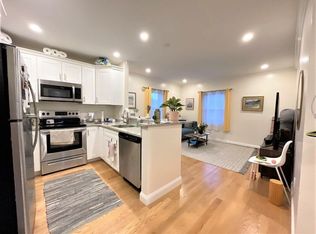 31 Cedar St APT 1, Cambridge, MA 02140