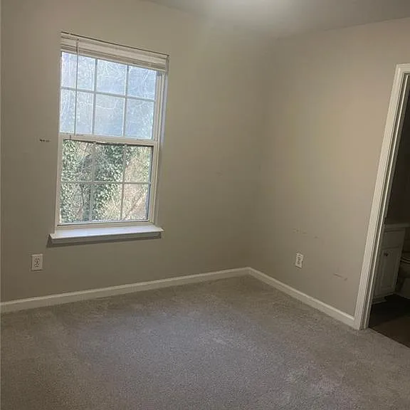 1736 Devon Dr SW — Photo 26