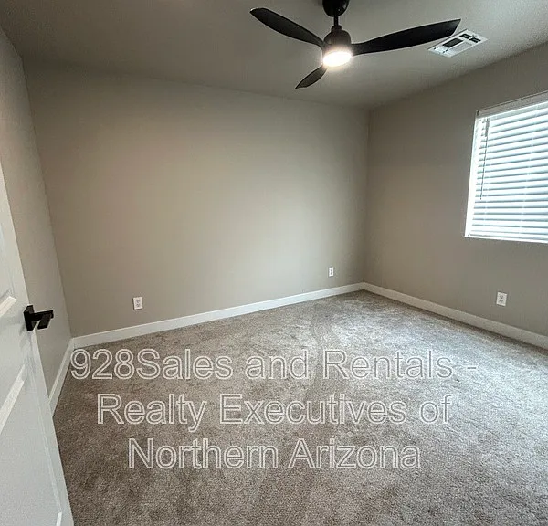 12217 Bliss Ave — Photo 10