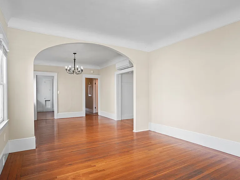 2615 P St #1 — Photo 5
