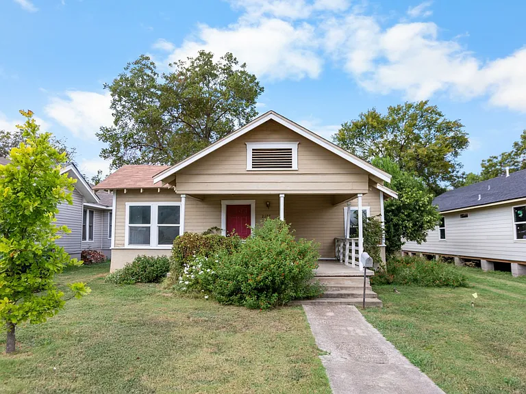 2107 Gorman Ave — Photo 17