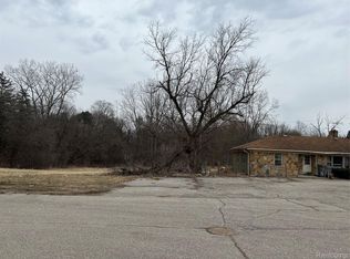 4375 S Baldwin Rd, Lake Orion, MI 48359