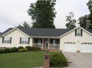 73 Creek Ct, Ringgold, GA 30736