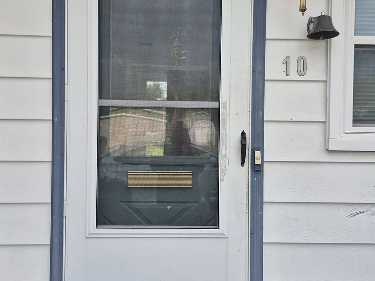 10 Hope Dr — Photo 3