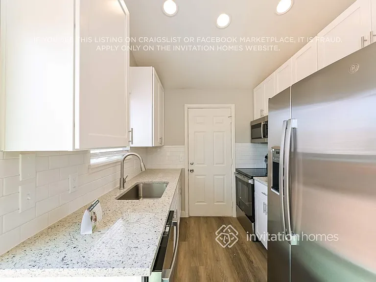 1946 Ensenada St — Photo 10