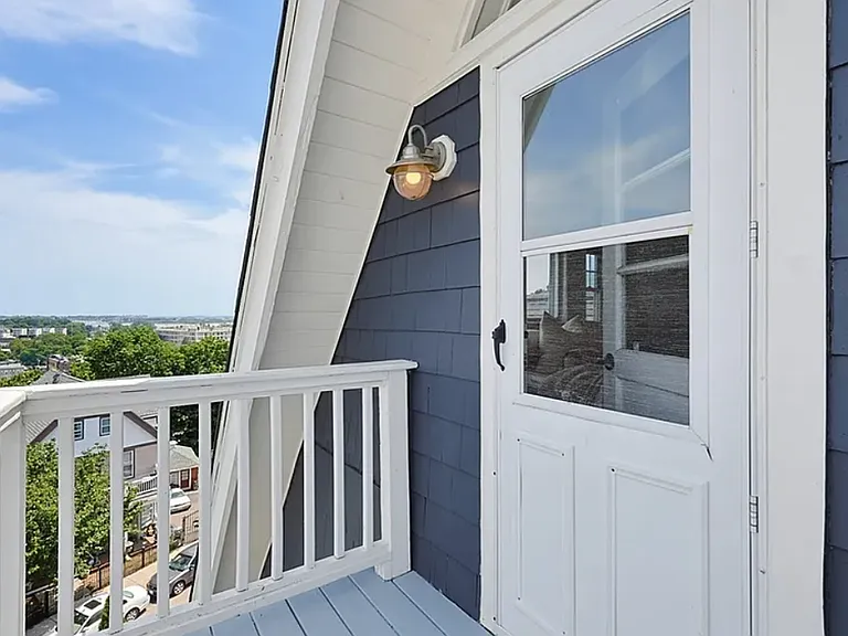 51 Sawyer Ave #4 — Photo 14
