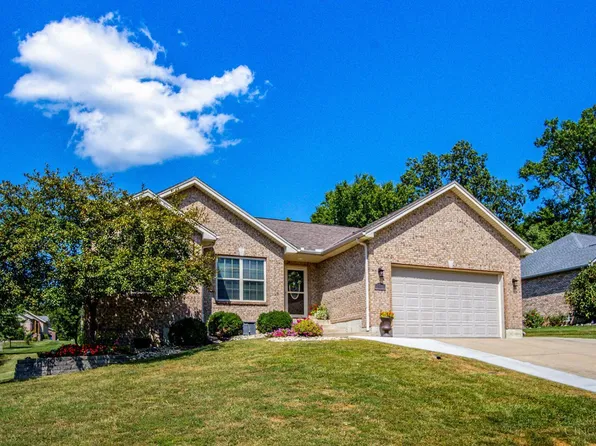 2086 Little Turtle Ct, Hamilton, OH 45013