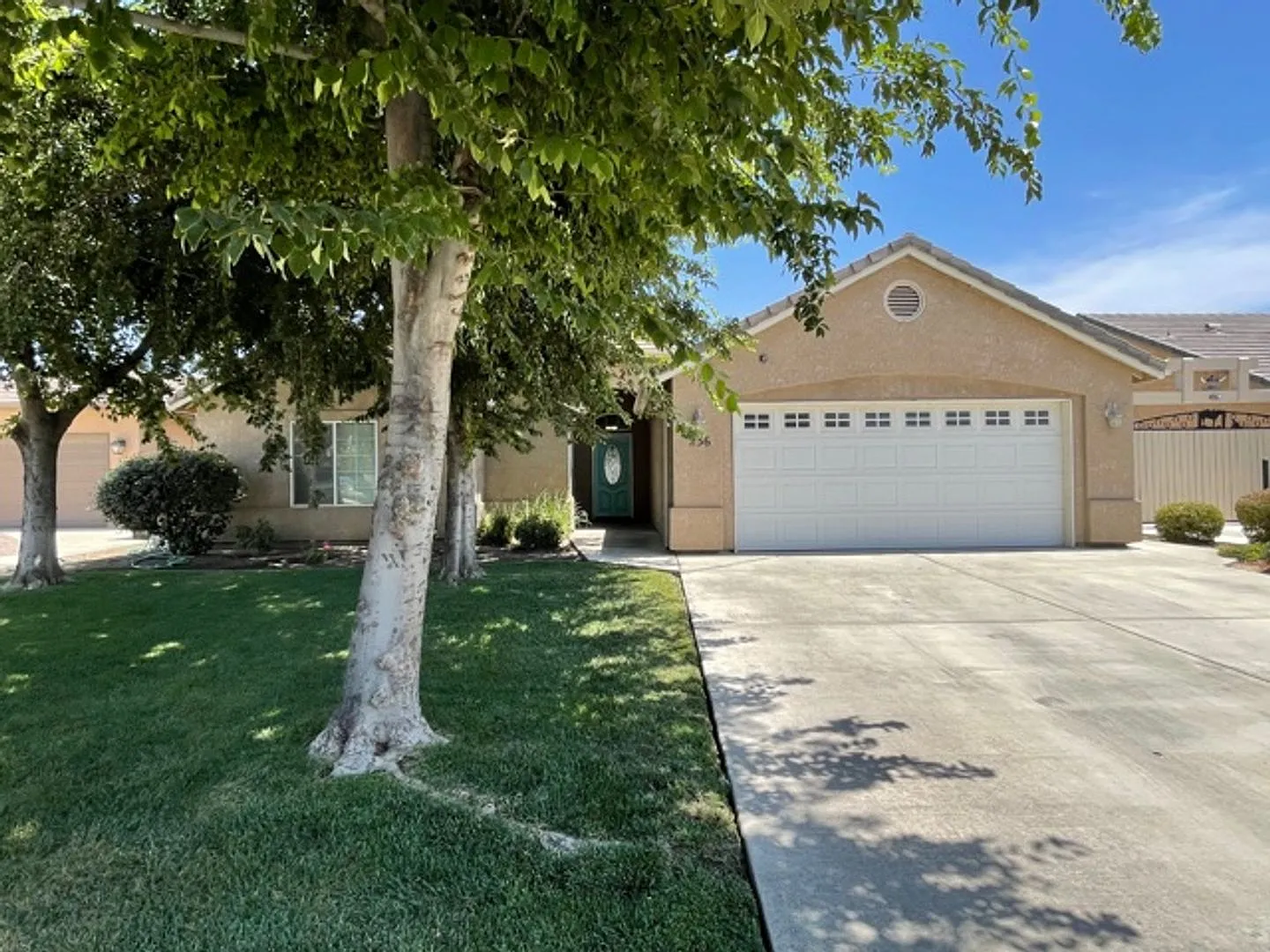 Home in Summit Estates! — Photo 2
