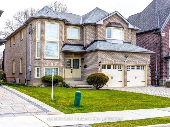 229 Baker Ave, Richmond Hill, ON L4C 1X8