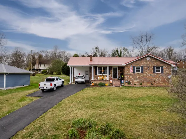 3317 Sunset Dr, Saint Paul, VA 24283