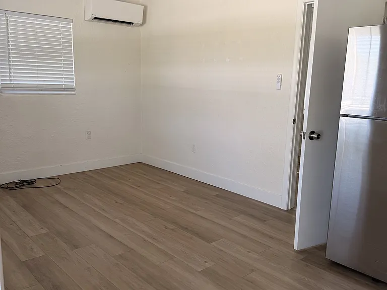 525 Morrison Ave #2 — Photo 4