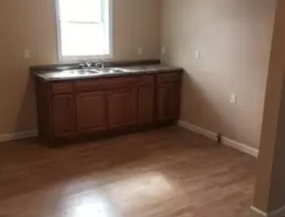 2nd image of 86 Hanover St Floor 3