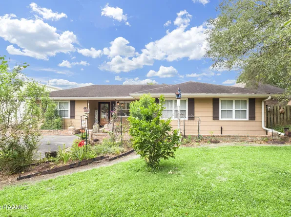 1204 Bordelon Rd, Breaux Bridge, LA 70517