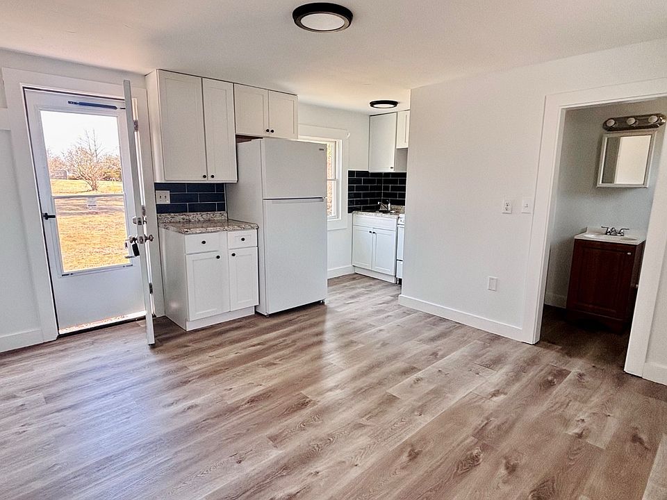 1st image of 15 Center St #2