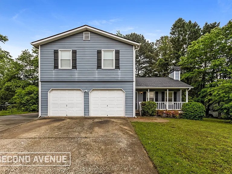 2751 Tybee Dr — Photo 1
