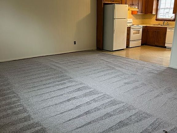 3rd image of 1128 Jamerson Rd #17