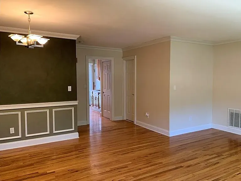 265 Glendale Ave #E2 — Photo 3