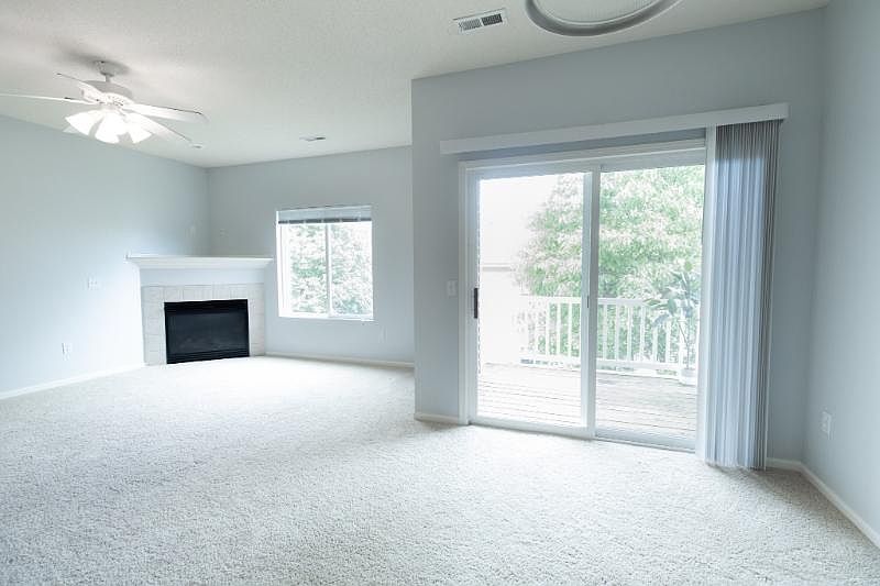 1st image of 1720 SE La Grant Pkwy APT 12