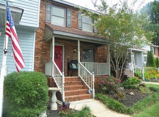 208 Meadowcrest Dr, Florence, AL 35630