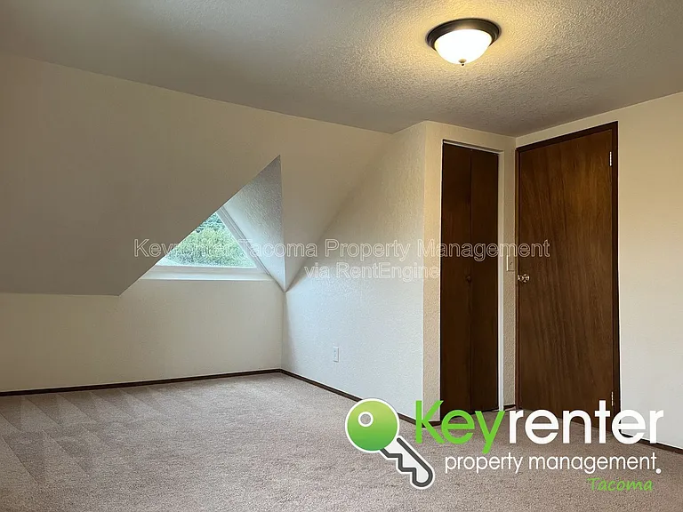 4816 E G St — Photo 21