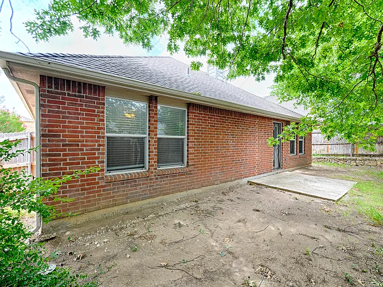 12988 Galaxy Dr — Photo 30