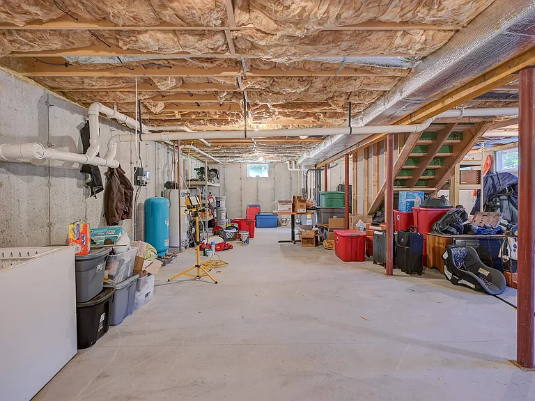 419 Winter Rd — Photo 24
