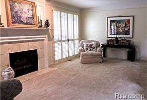 4th image of 39780 Walker Ct #9