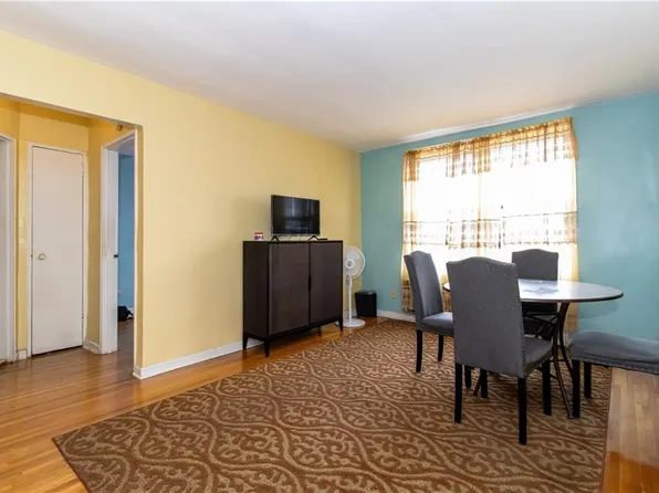 720 East 31st Street image 5 of 17